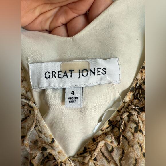 Great Jones Python Ruffle Pleated V Neck Dress in Neutrals Women’s 4 - Picture 7 of 9